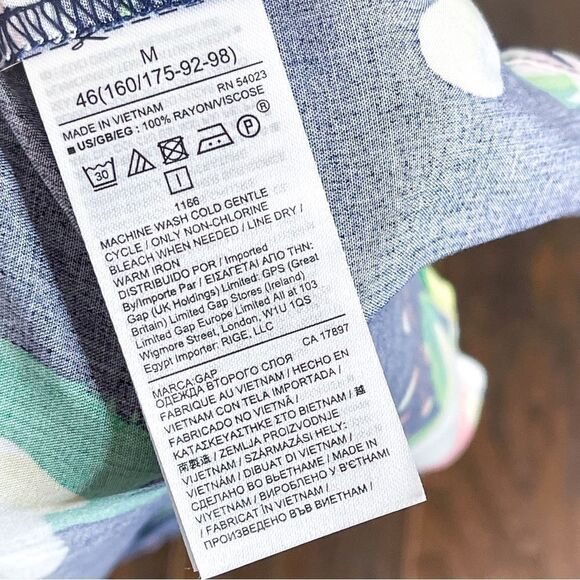 🍋 GAP • Women’s Floral Maxi Wrap Dress in Navy w/ Asymmetrical Hem Size M - Picture 6 of 6